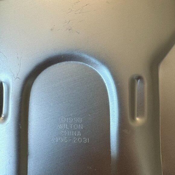 Wilton Vintage 1998 Enchanted Castle Cake Pan #2105-2031 - Picture 3 of 5